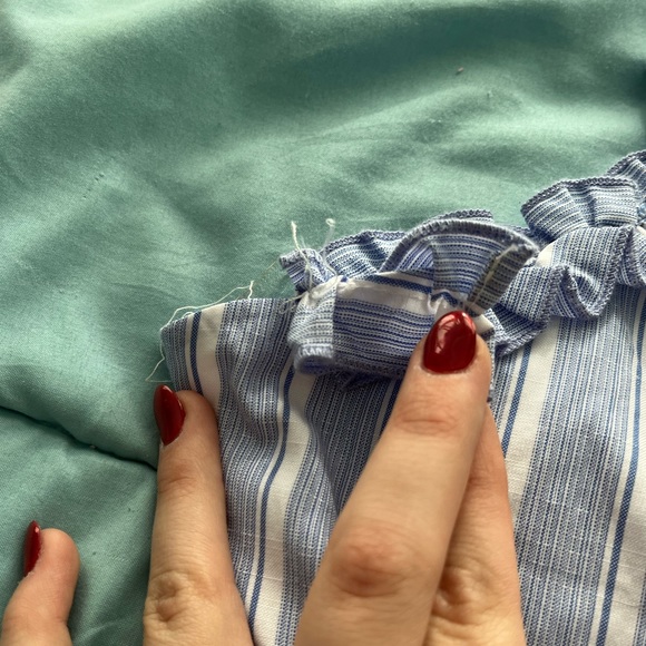 Adorable dress from Franchescas - Picture 4 of 5